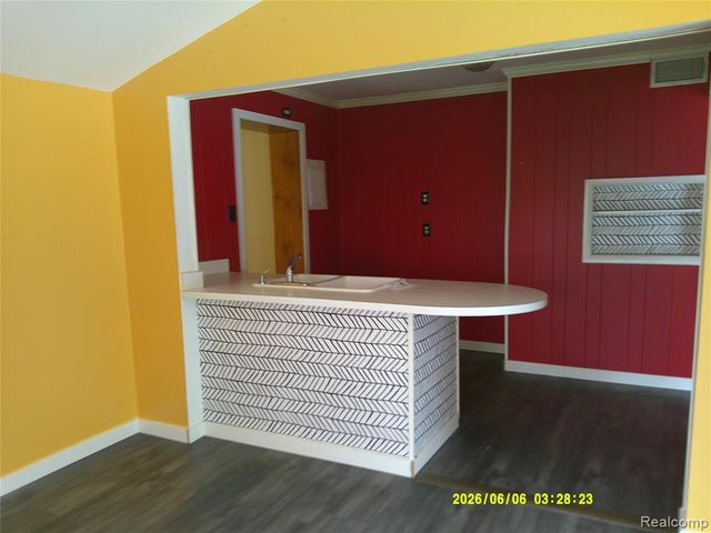 30925 Block Street, Garden City, MI 48135