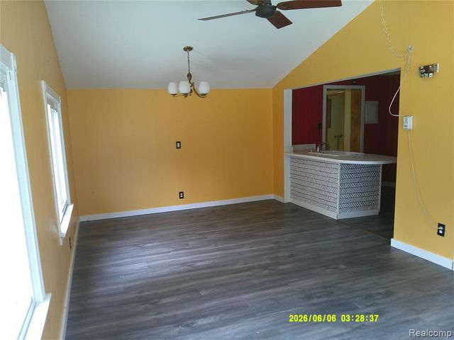 30925 Block Street, Garden City, MI 48135