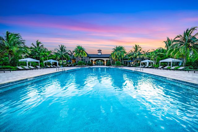 8635 GRAND PRIX Lane, Boynton Beach, FL 33472