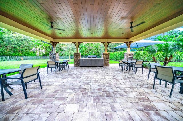 8635 GRAND PRIX Lane, Boynton Beach, FL 33472