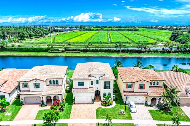 8635 GRAND PRIX Lane, Boynton Beach, FL 33472