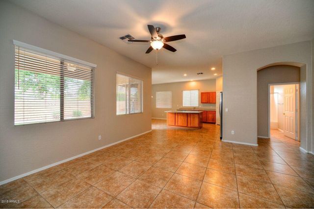 26237 N 74th Lane, Peoria, AZ 85383