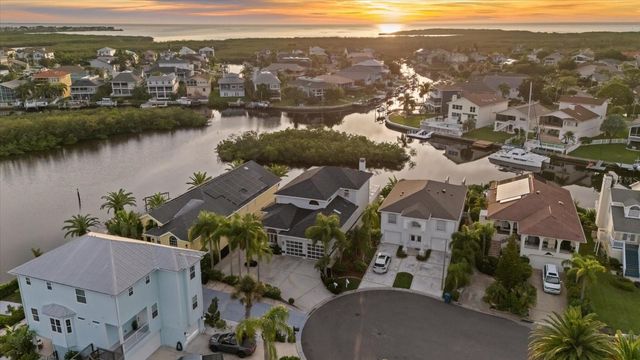6121 BAYSIDE DRIVE, New Port Richey, FL 34652