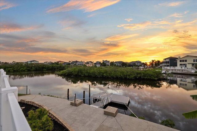 6121 BAYSIDE DRIVE, New Port Richey, FL 34652