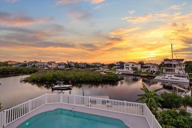 6121 BAYSIDE DRIVE, New Port Richey, FL 34652