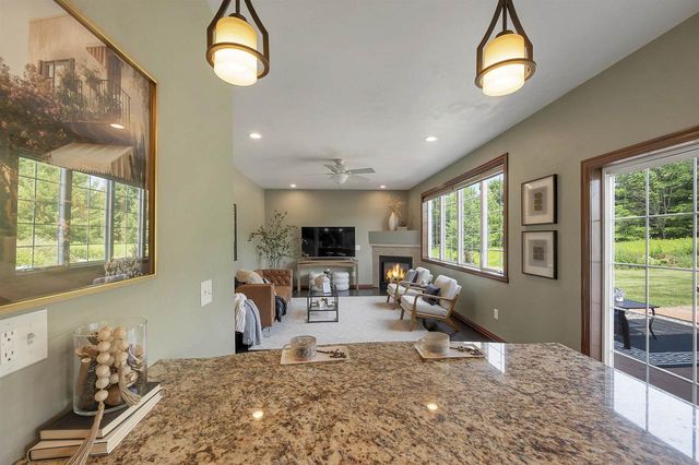 2756 AMETHYST COURT, Green Bay, WI 54311