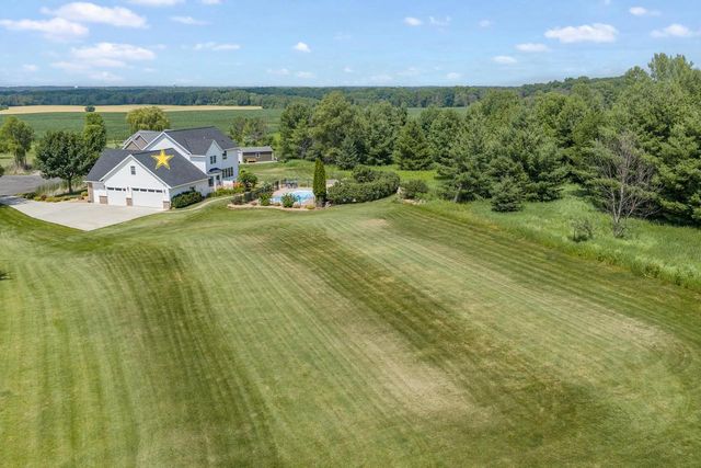 2756 AMETHYST COURT, Green Bay, WI 54311