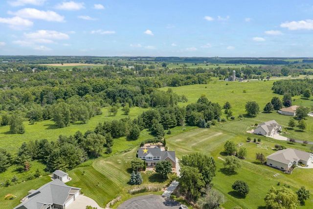 2756 AMETHYST COURT, Green Bay, WI 54311