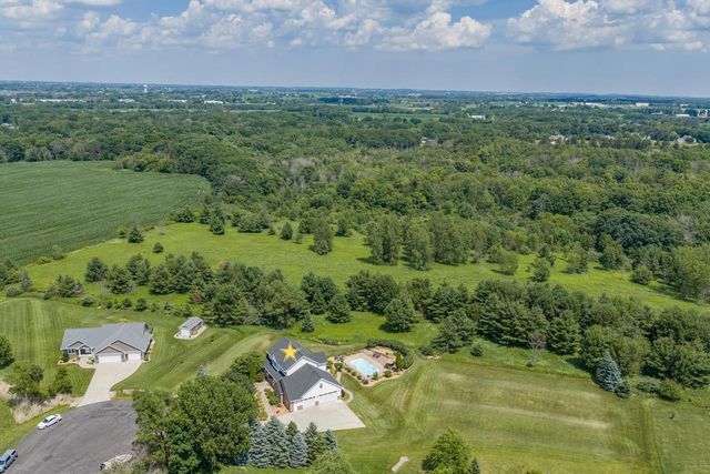 2756 AMETHYST COURT, Green Bay, WI 54311