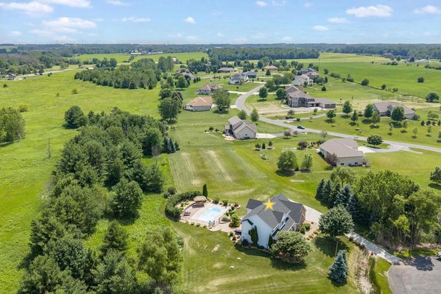 2756 AMETHYST COURT, Green Bay, WI 54311