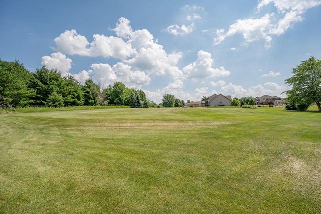 2756 AMETHYST COURT, Green Bay, WI 54311