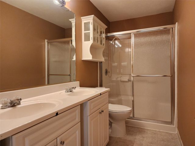 4215 Shady Village Court, Missouri City, TX 77459