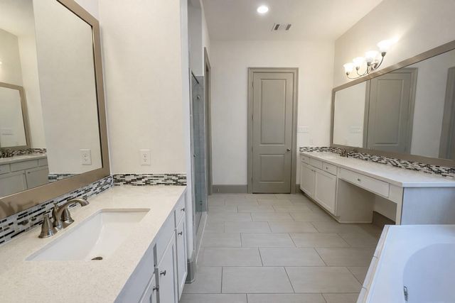 15422 Arrowhead Ridge Drive, Humble, TX 77396