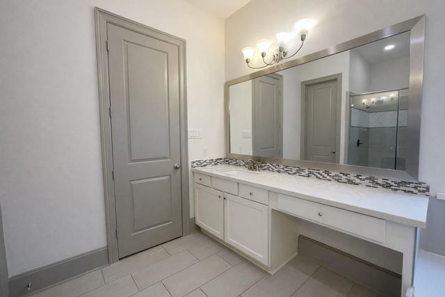 15422 Arrowhead Ridge Drive, Humble, TX 77396