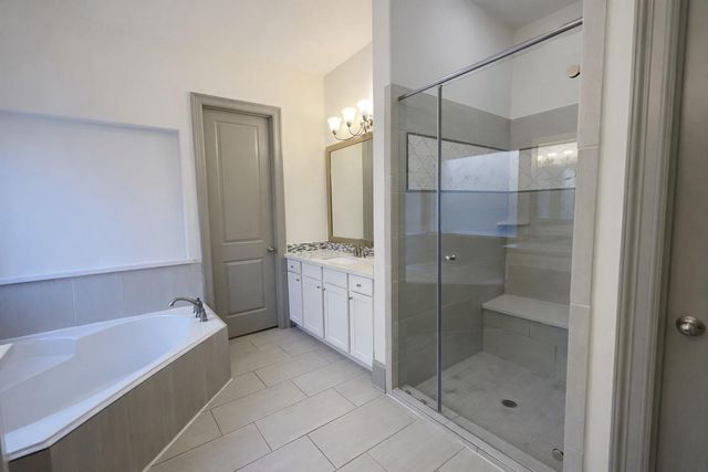 15422 Arrowhead Ridge Drive, Humble, TX 77396