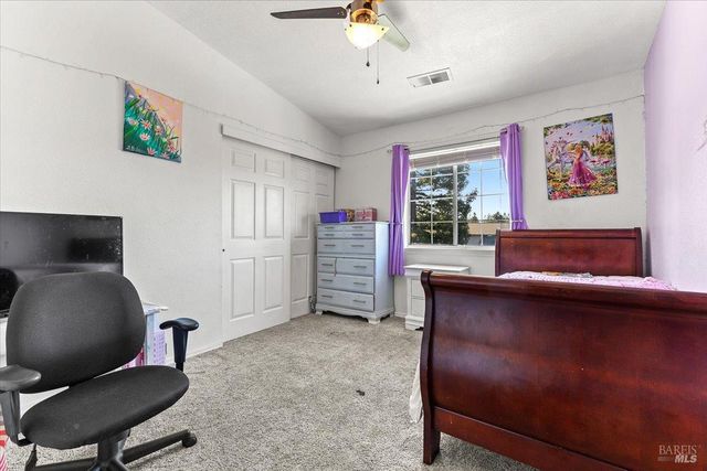 4457 Graywhaler Ln, Rohnert Park, CA 94928