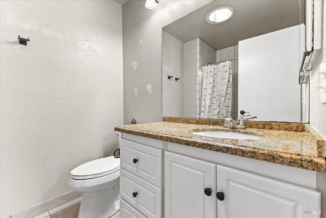 4457 Graywhaler Ln, Rohnert Park, CA 94928