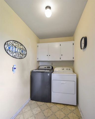 1113 W Will White Road, Kemp, TX 75143
