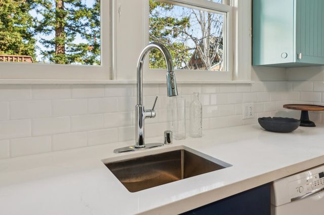 1207 Francisco Street, Berkeley, CA 94702