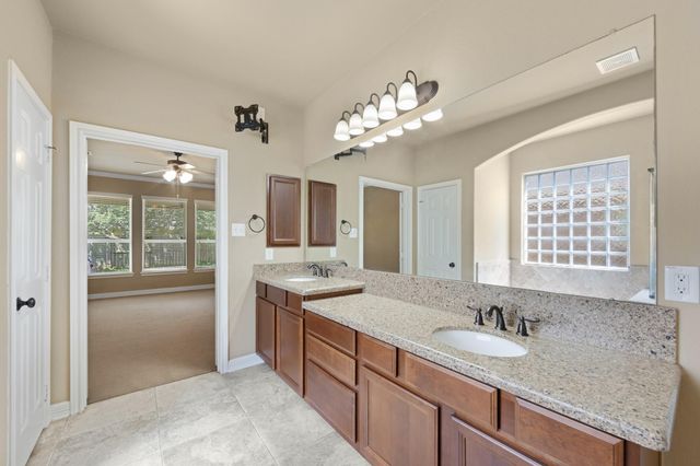 12419 Bruns Glen Lane, Tomball, TX 77377
