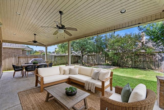 12419 Bruns Glen Lane, Tomball, TX 77377