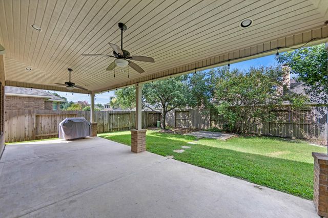 12419 Bruns Glen Lane, Tomball, TX 77377