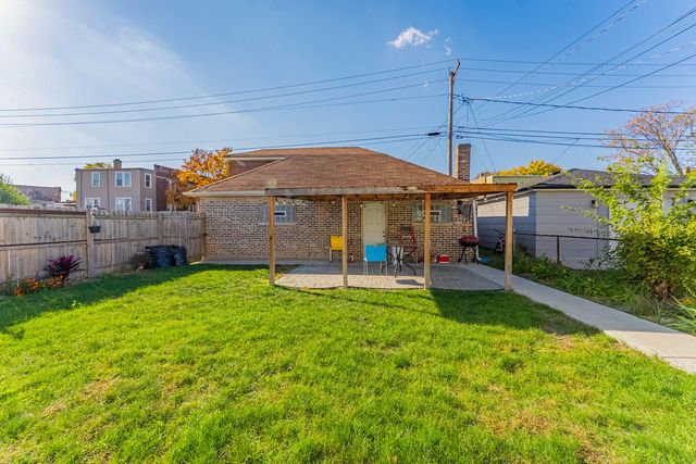 1346 S 56th Court, Cicero, IL 60804