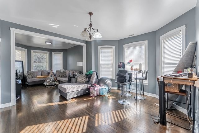 1346 S 56th Court, Cicero, IL 60804