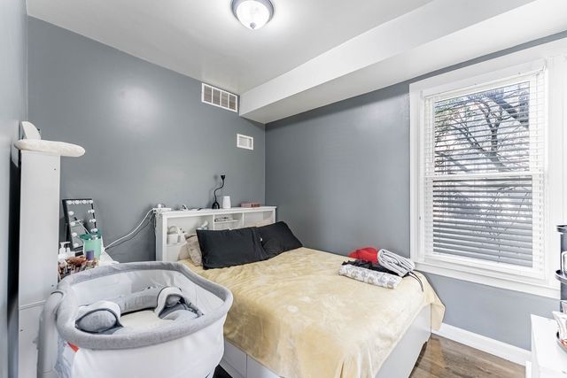 1346 S 56th Court, Cicero, IL 60804