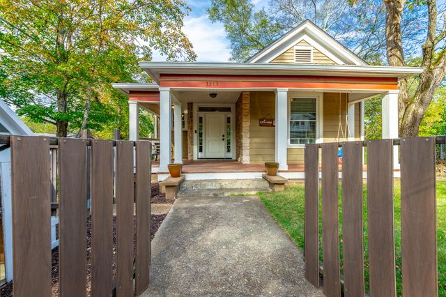 3213 Castle Avenue, Chattanooga, TN 37412