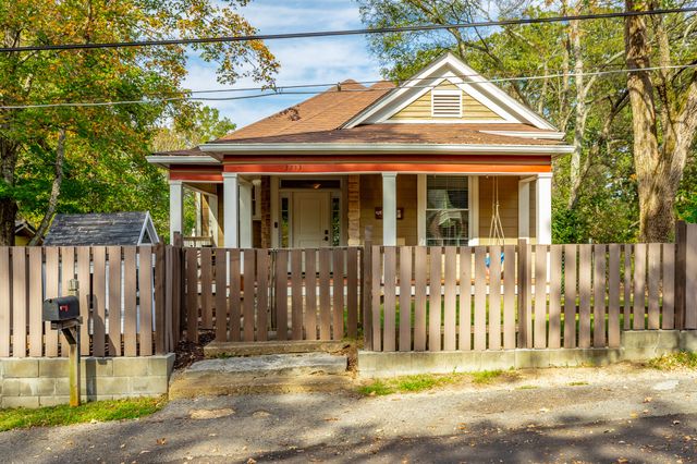 3213 Castle Avenue, Chattanooga, TN 37412