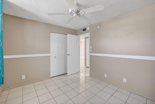 4898 NW 29th Court 315, Lauderdale Lakes, FL 33313