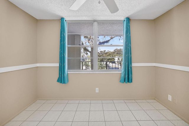 4898 NW 29th Court 315, Lauderdale Lakes, FL 33313