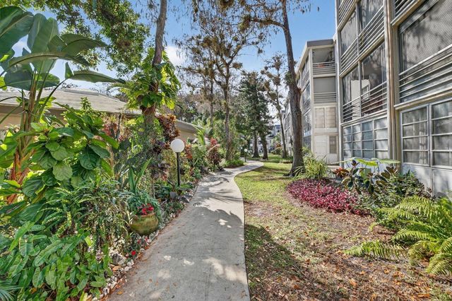4898 NW 29th Court 315, Lauderdale Lakes, FL 33313