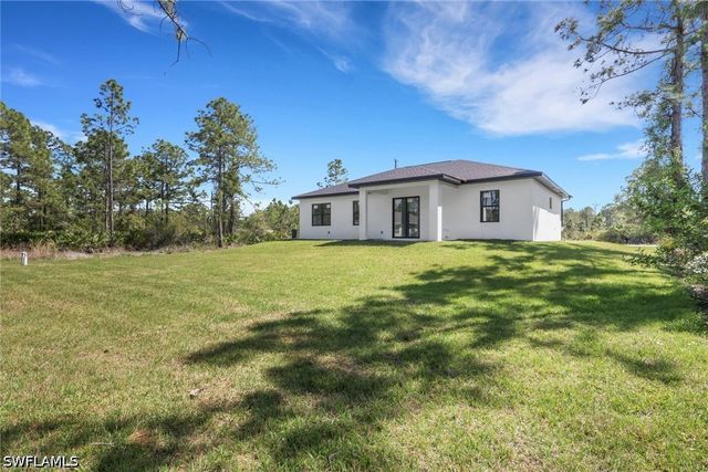 746 Colyer ST E, Lehigh Acres, FL 33974