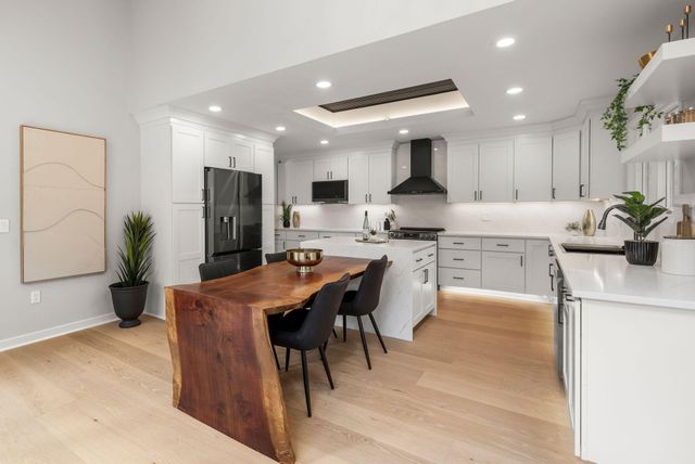 1747 Clark Hills Circle, Johns Island, SC 29455