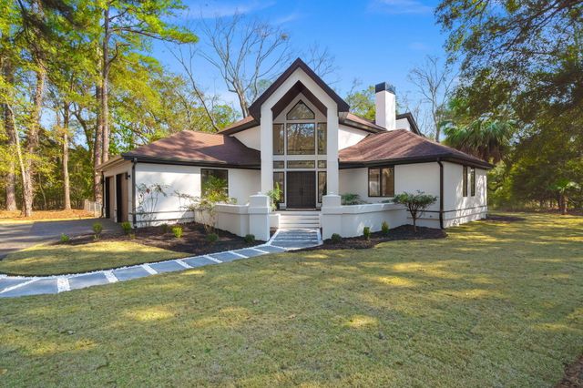 1747 Clark Hills Circle, Johns Island, SC 29455