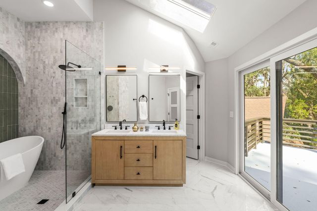 1747 Clark Hills Circle, Johns Island, SC 29455