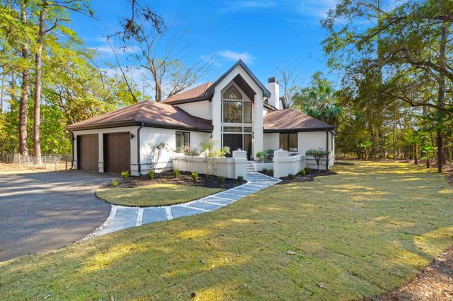 1747 Clark Hills Circle, Johns Island, SC 29455