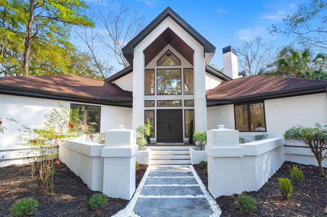 1747 Clark Hills Circle, Johns Island, SC 29455