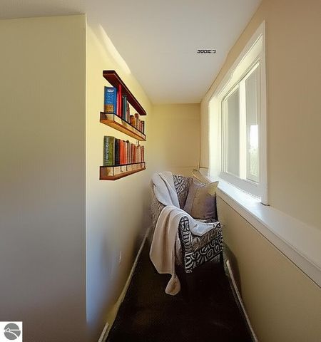 4860 Meadowlark Lane, Traverse City, MI 49685