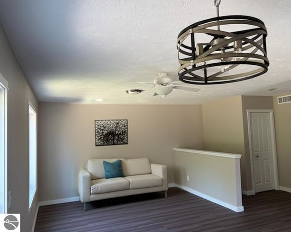 4860 Meadowlark Lane, Traverse City, MI 49685