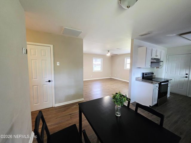 10625 DODD Road, Jacksonville, FL 32218