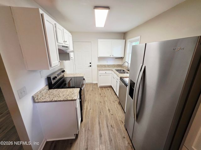 10625 DODD Road, Jacksonville, FL 32218