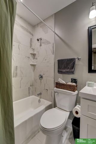 308 S 48 Street, Omaha, NE 68132