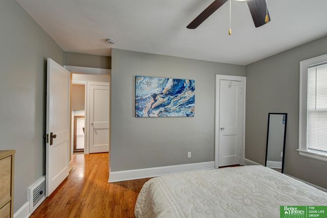 308 S 48 Street, Omaha, NE 68132