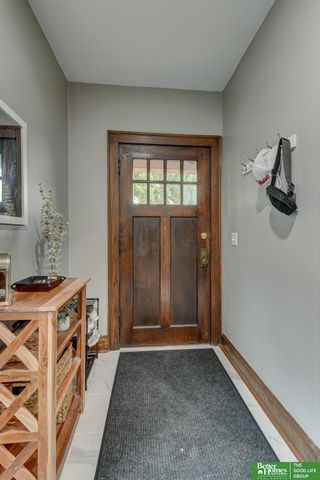 308 S 48 Street, Omaha, NE 68132