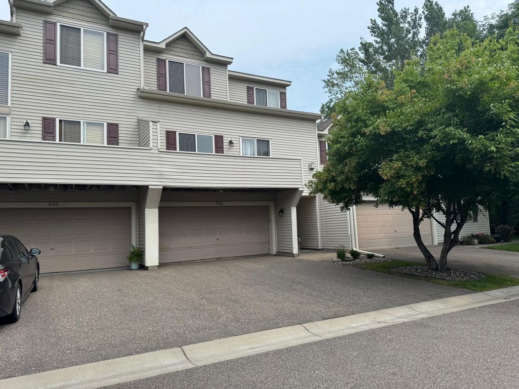 9150 Comstock Lane N, Maple Grove, MN 55311