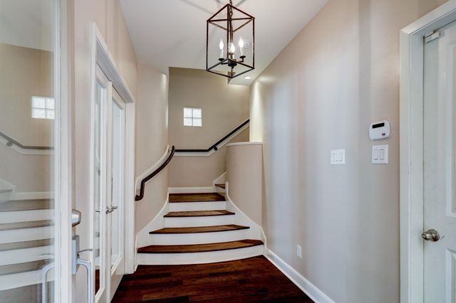 5202 Rose Street B, Houston, TX 77007