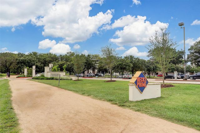 5202 Rose Street B, Houston, TX 77007